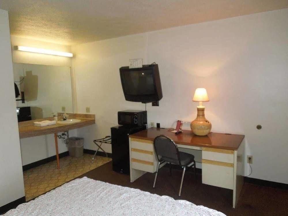 Davis Motel North Lima Esterno foto